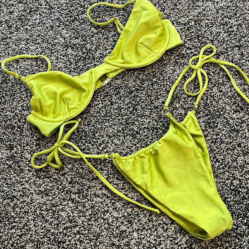 NWOT Nyud Swim Bikini Set-Kaia top and Sim bottoms